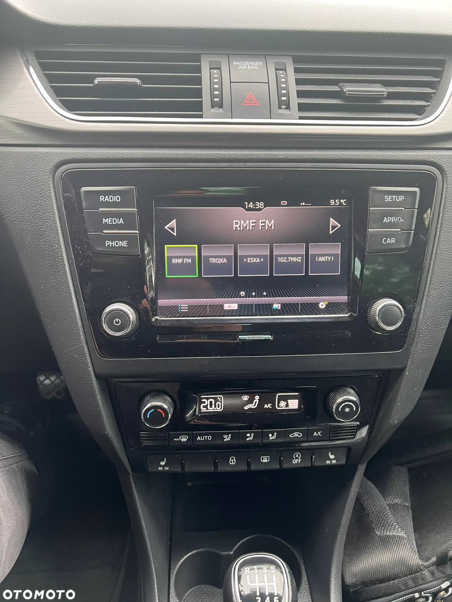 Skoda RAPID Spb 1.0 TSI Style - 8