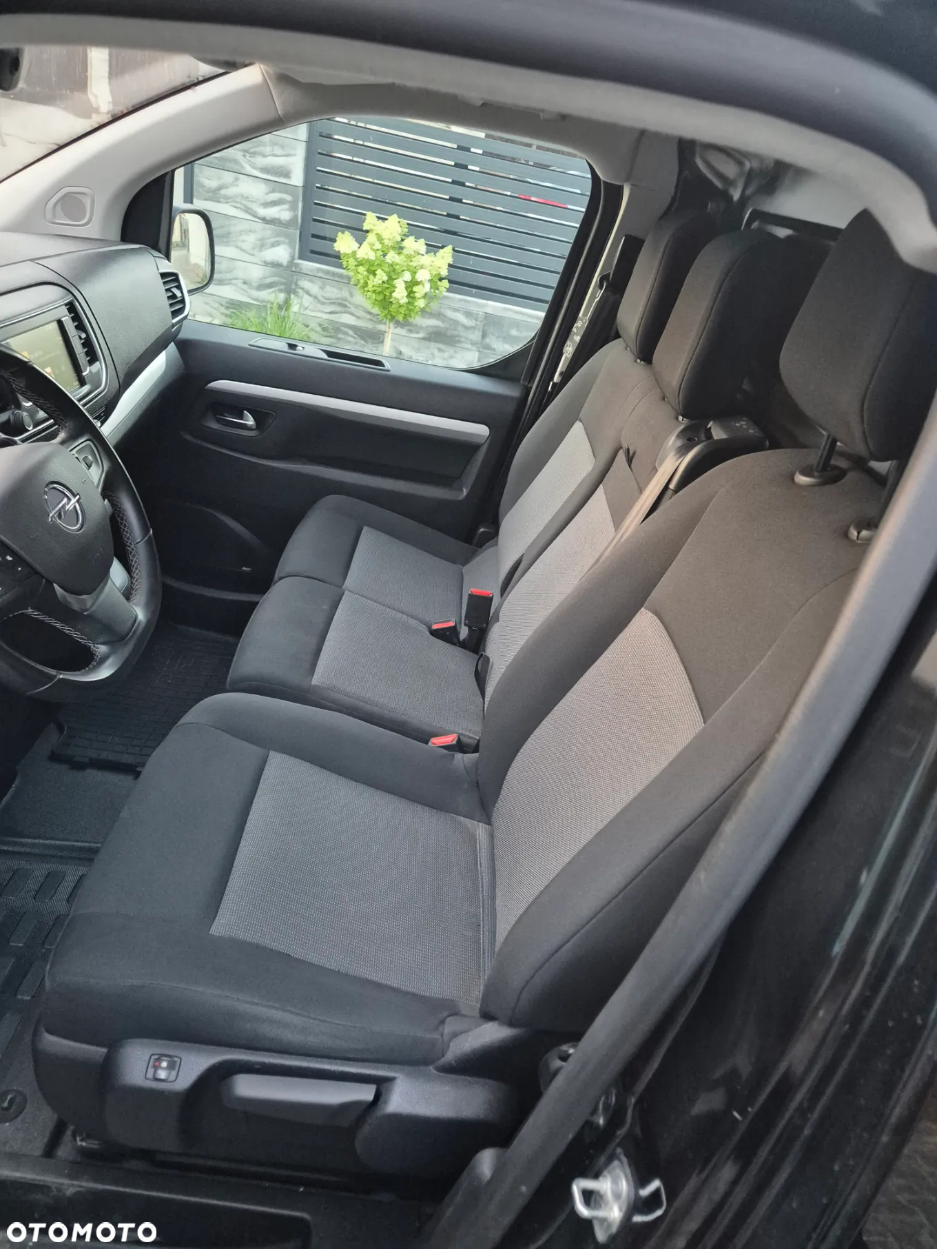 Opel Vivaro - 16