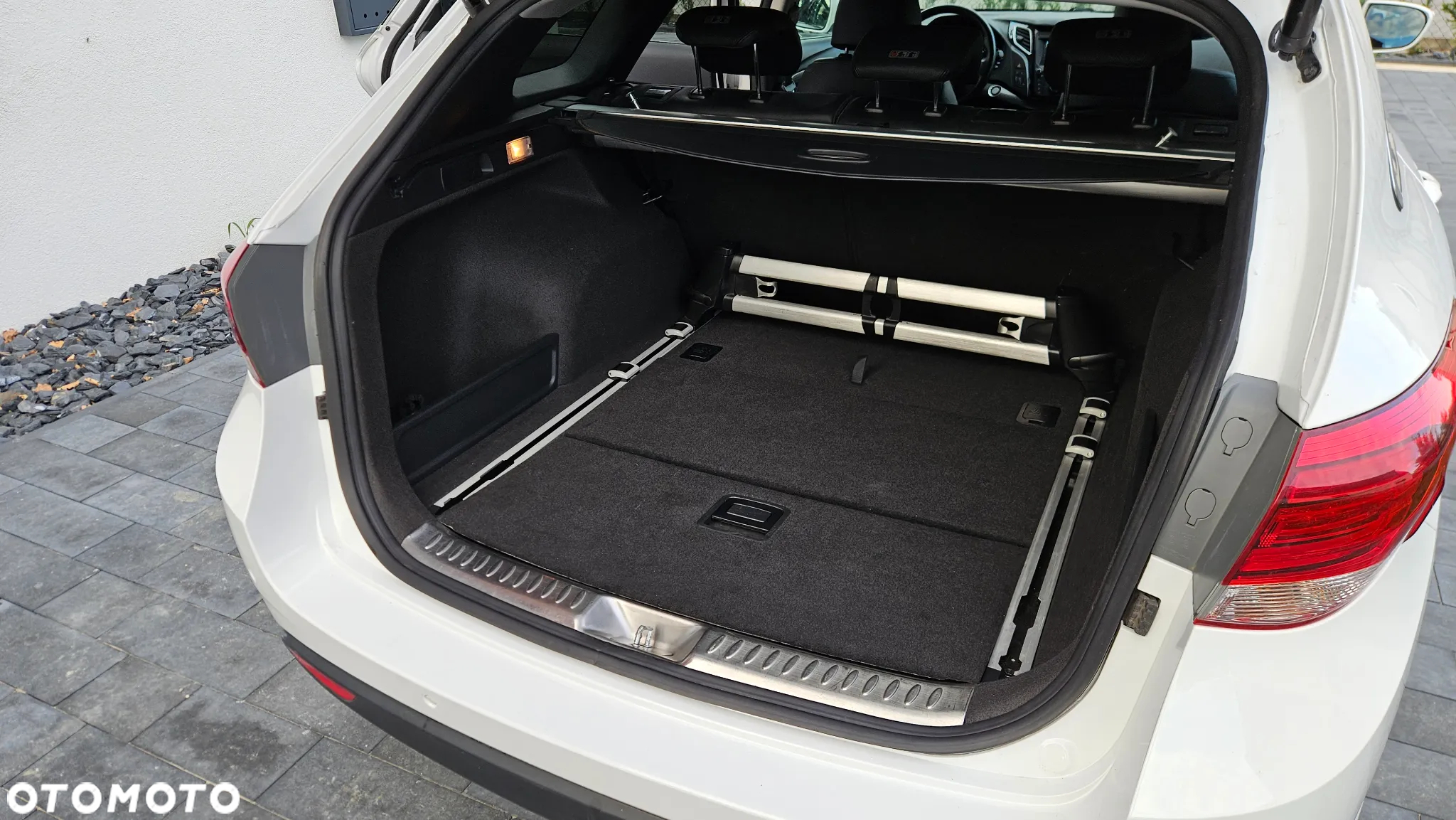 Hyundai i40 Kombi 2.0 Automatik Premium - 5