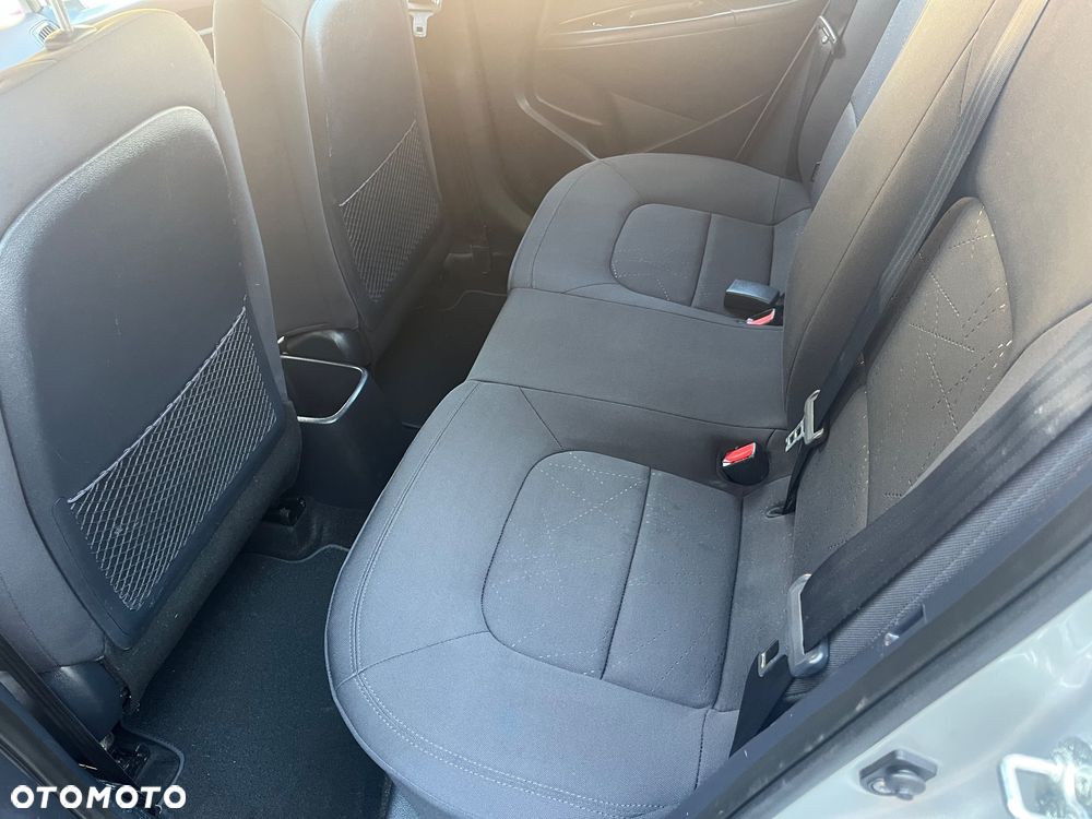 Kia Rio 1.2 XL - 10