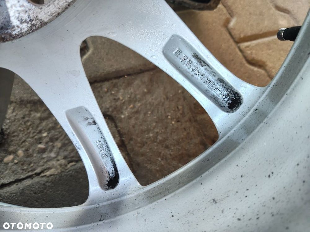 Koła felgi aluminiowe BMW 5x120 7,5jx17 et32 205/65/17 Pirelli - 4