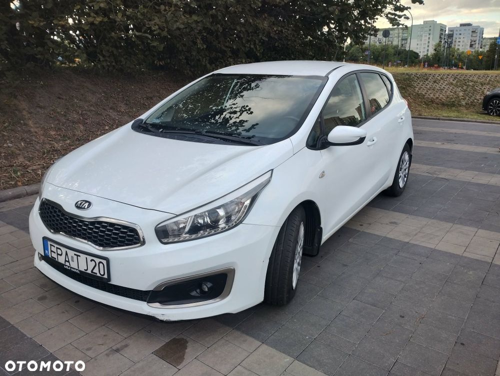 Kia Ceed - 1