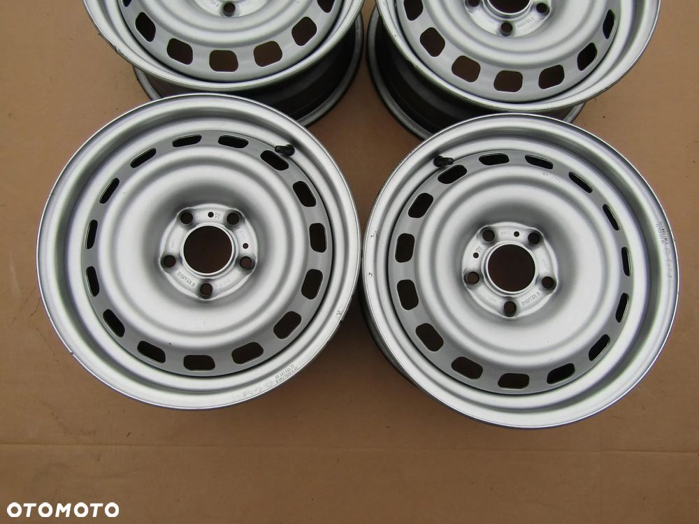 4x Felgi 15 Opel Combo E Peugeot 308 II Rifter Citroen Partner III 6,5 j 5x108 ET42 - 5