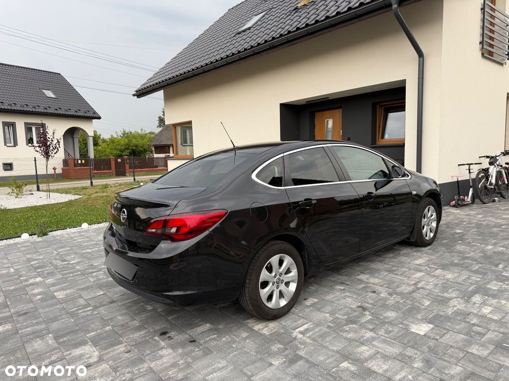 Opel Astra 1.6 Active - 5