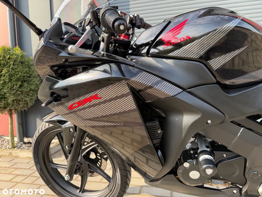 Honda CBR - 36