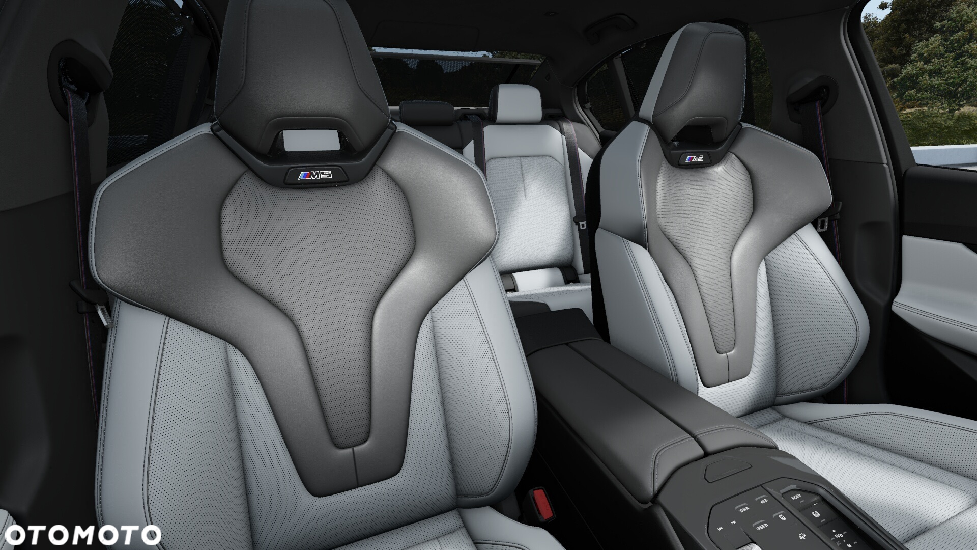 BMW M5 CS - 10