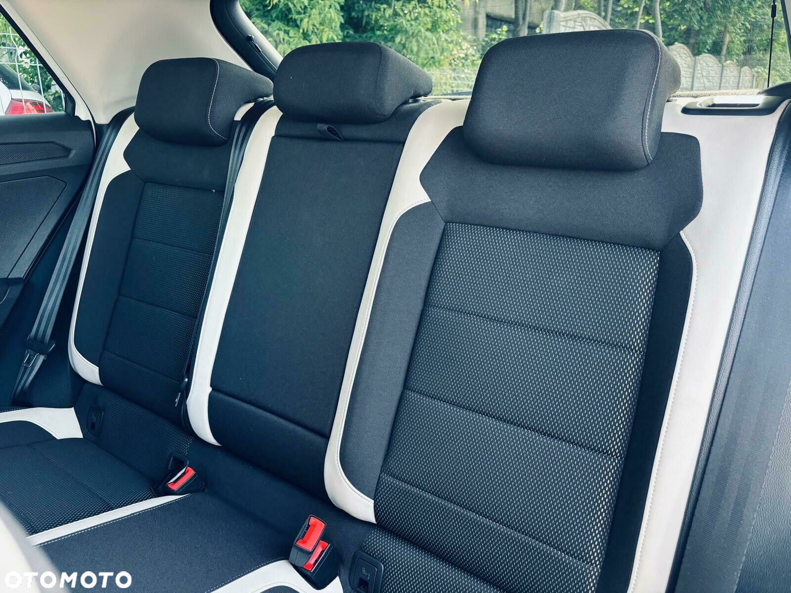 Volkswagen T-Roc 1.5 TSI ACT Premium DSG - 15