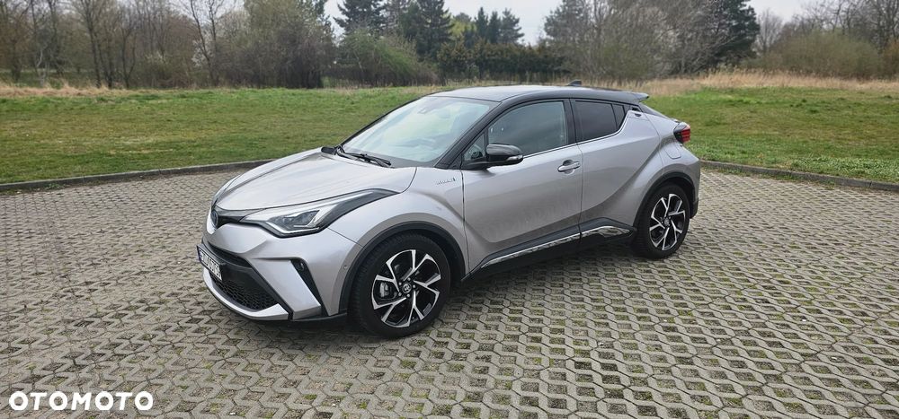 Toyota C-HR 2.0 Lounge - 1