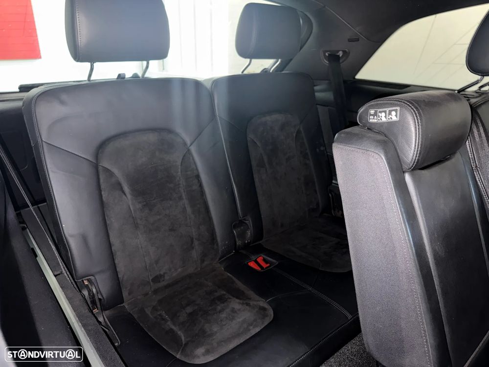 Audi Q7 3.0 TDi Sport Tiptronic - 10