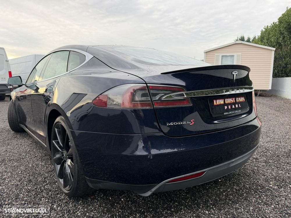 Tesla Model S 60 - 24