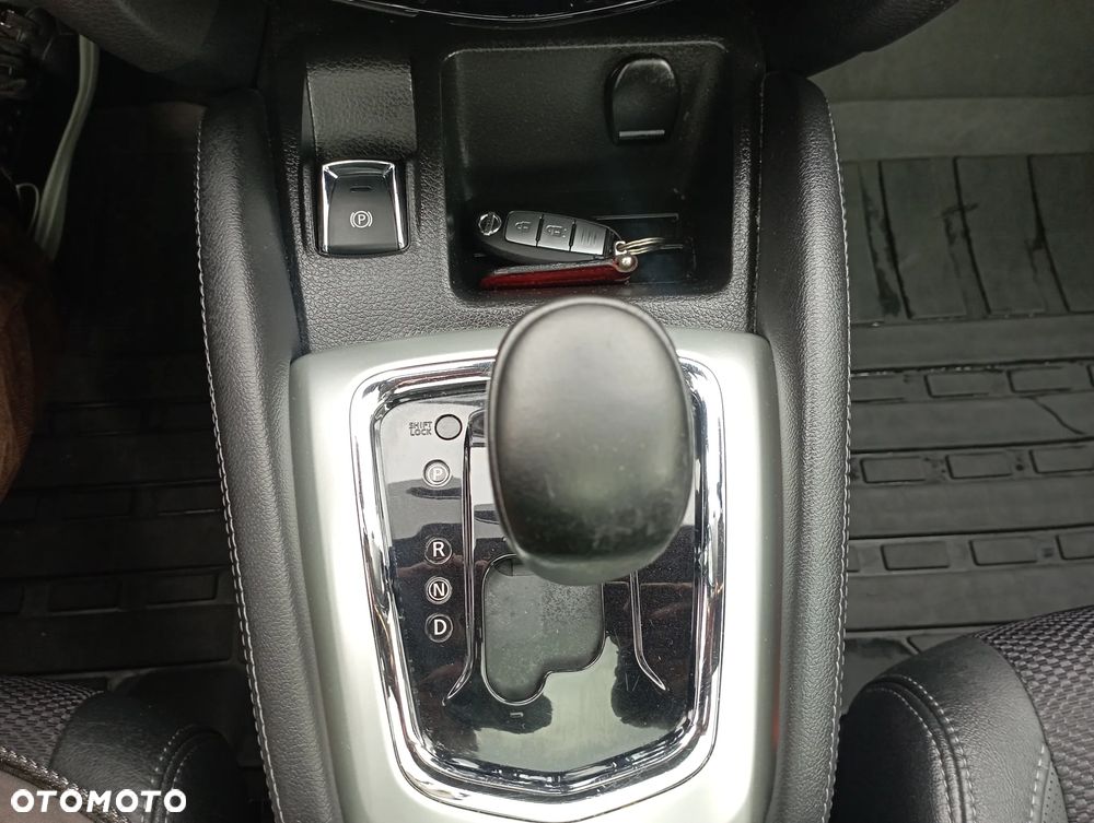 Nissan Qashqai 1.2 DIG-T Tekna+ Xtronic - 19