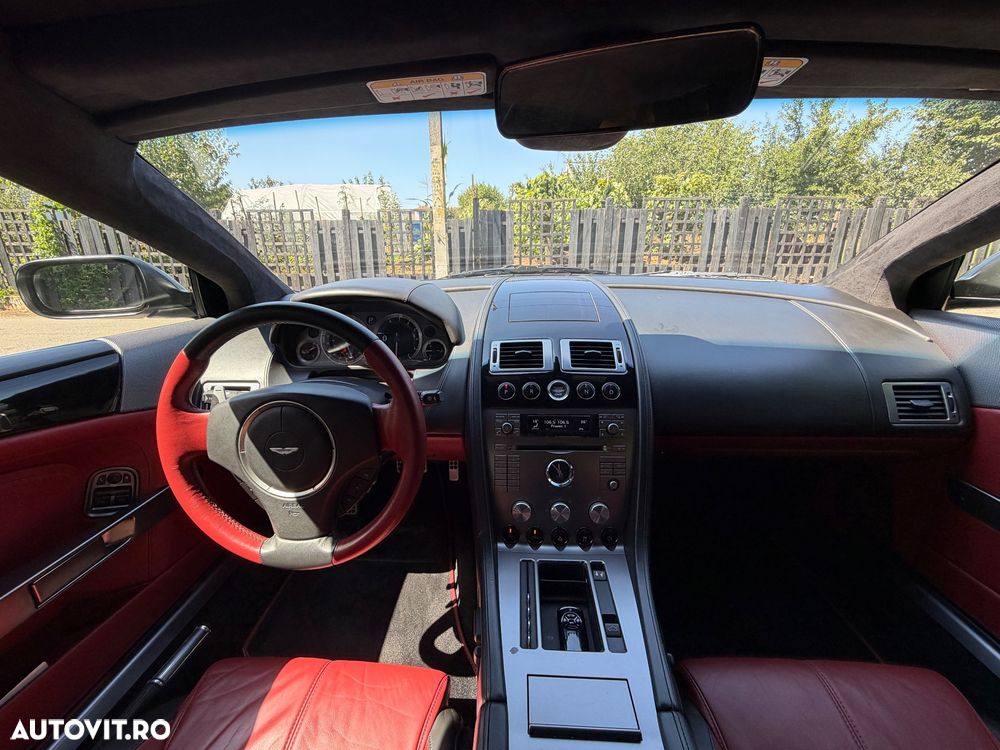 Aston Martin DB9 - 19