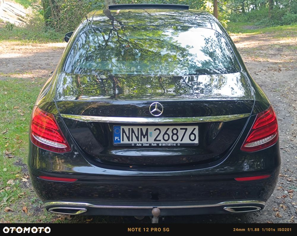 Mercedes-Benz Klasa E 220 d 9G-TRONIC Exclusive - 8