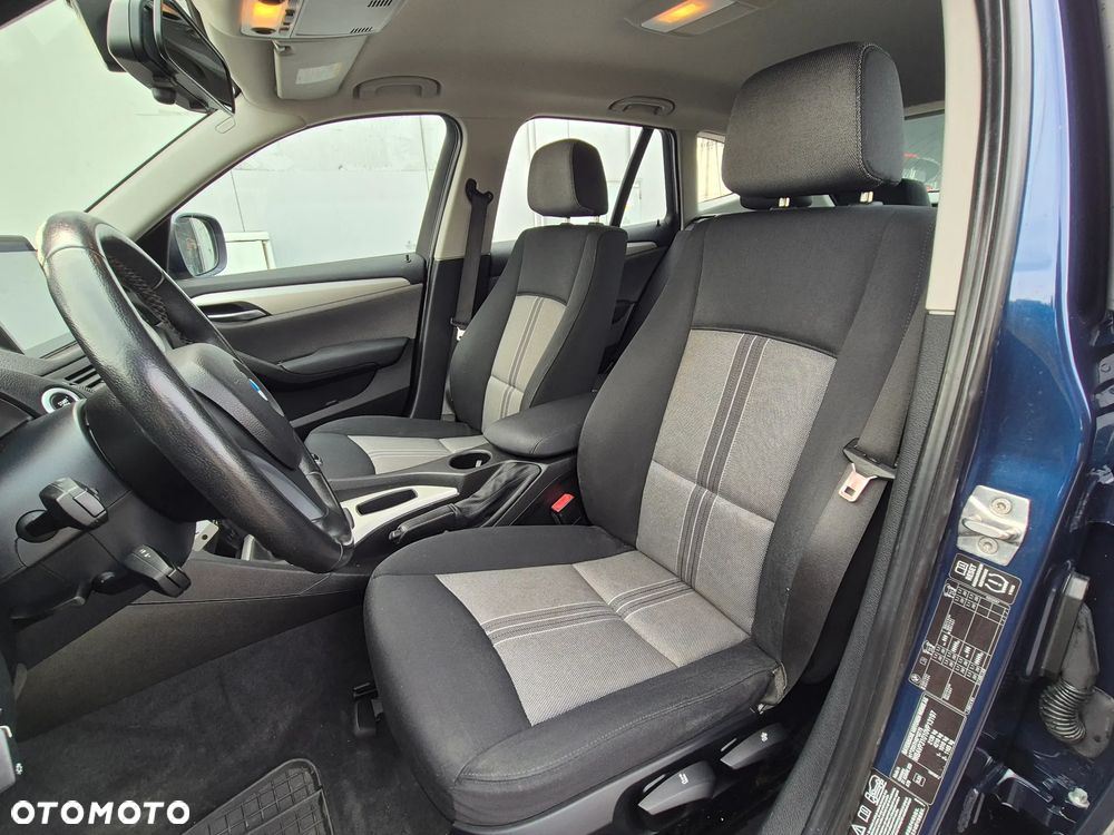 BMW X1 xDrive20d - 26