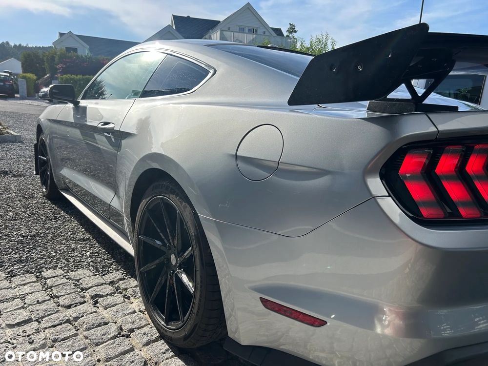 Ford Mustang 2.3 Eco Boost - 5