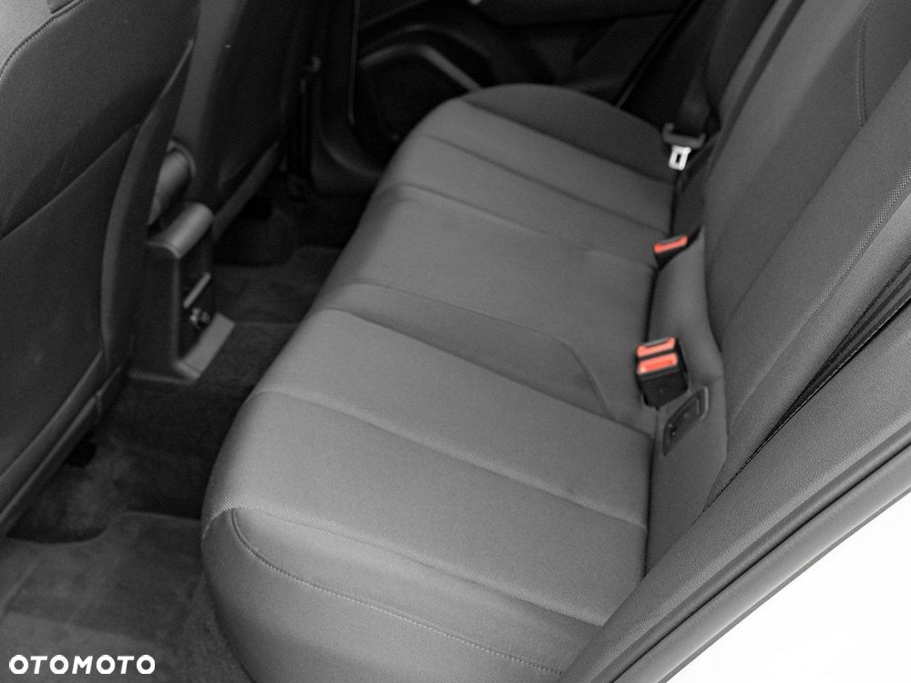 Audi Q2 35 TFSI S tronic - 26