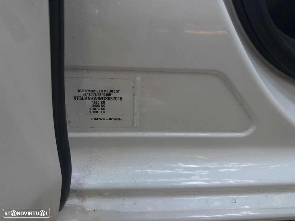 Peugeot 308 BlueHDi FAP 180 EAT8 Stop & Start GT - 17