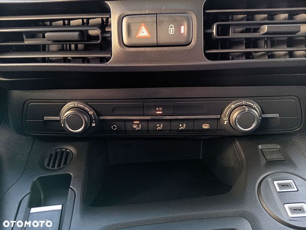 Toyota PROACE CITY - 16