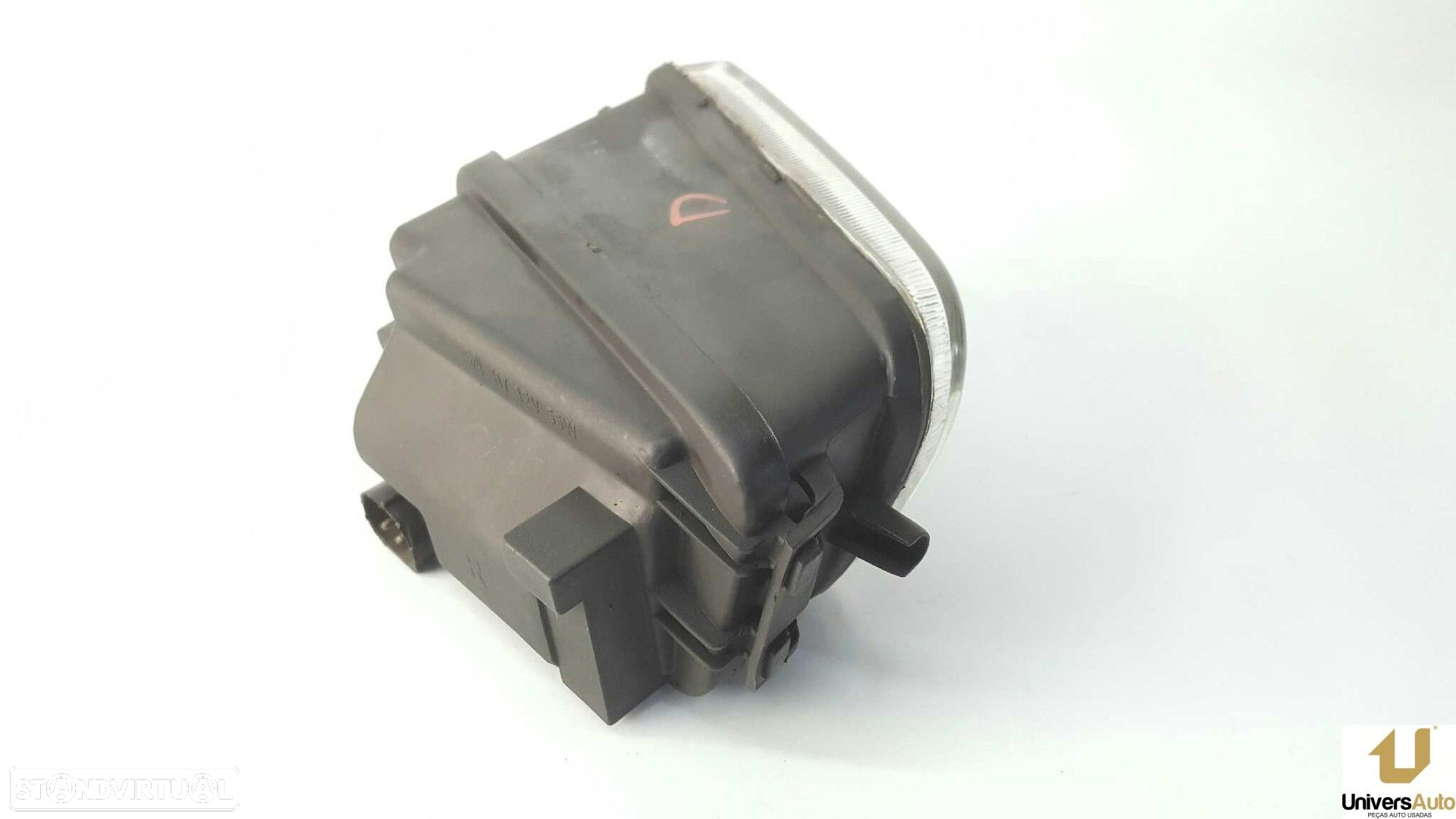 FAROL DE NEVOEIRO DIREITO BMW SERIE 5 BERLINA (E39) 525TDS - 4