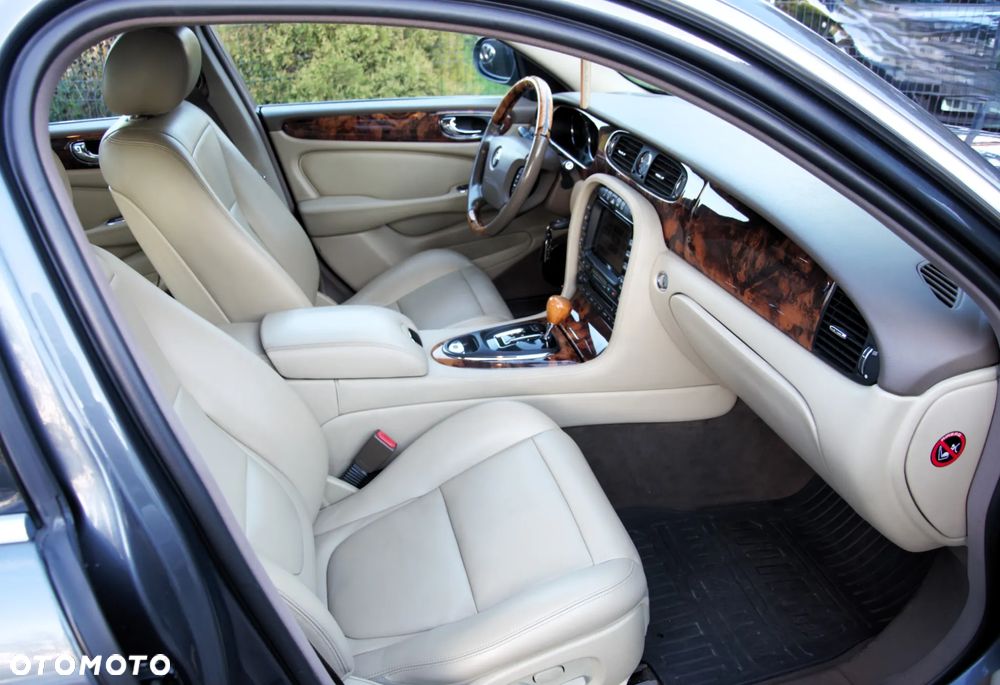 Jaguar XJ XJ6 2.7 D Executive - 9