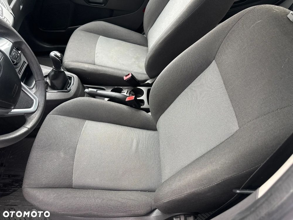 Ford Fiesta 1.25 Ambiente - 21