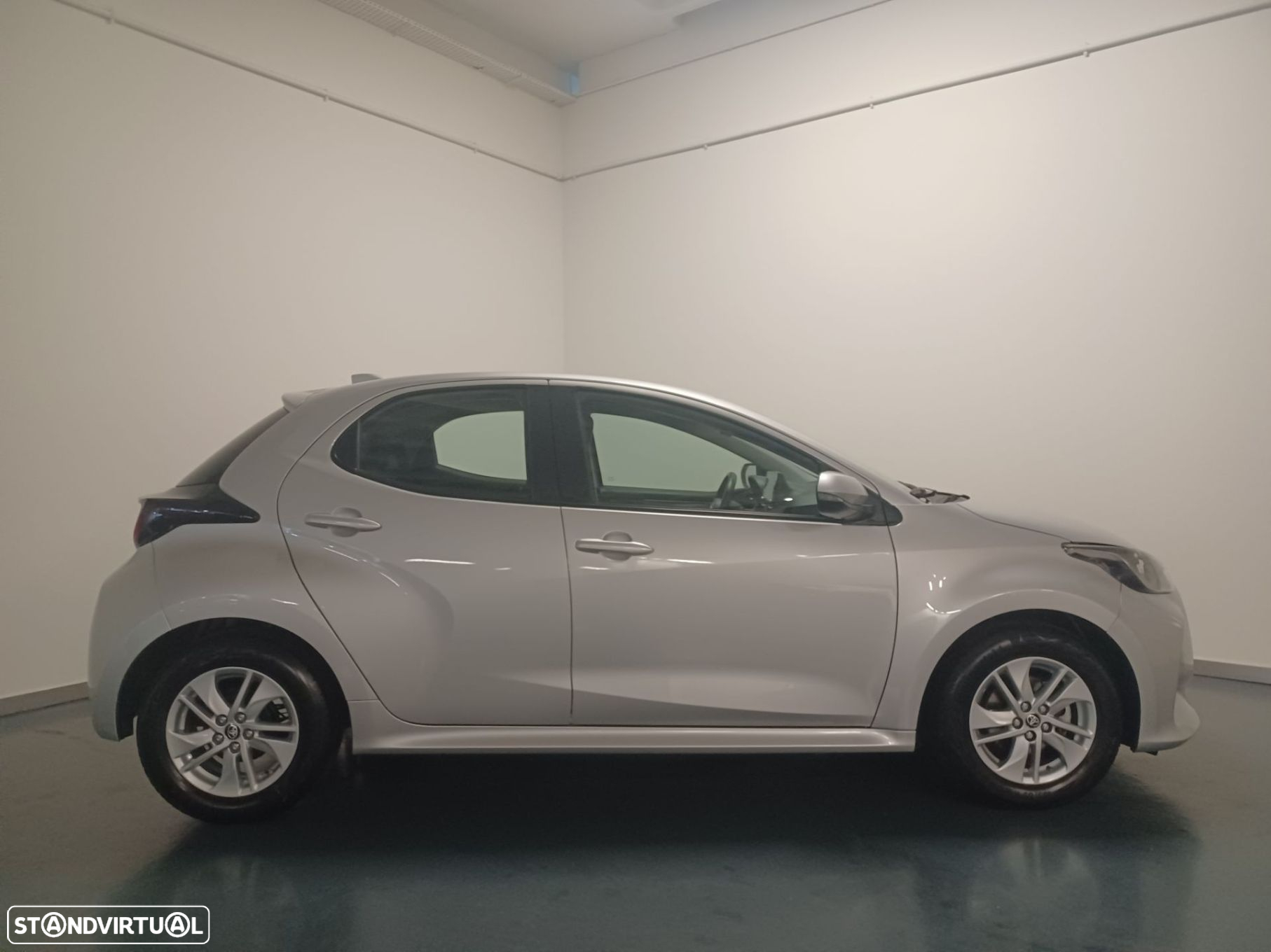 Toyota Yaris 1.0 VVT-i Comfort Plus - 16