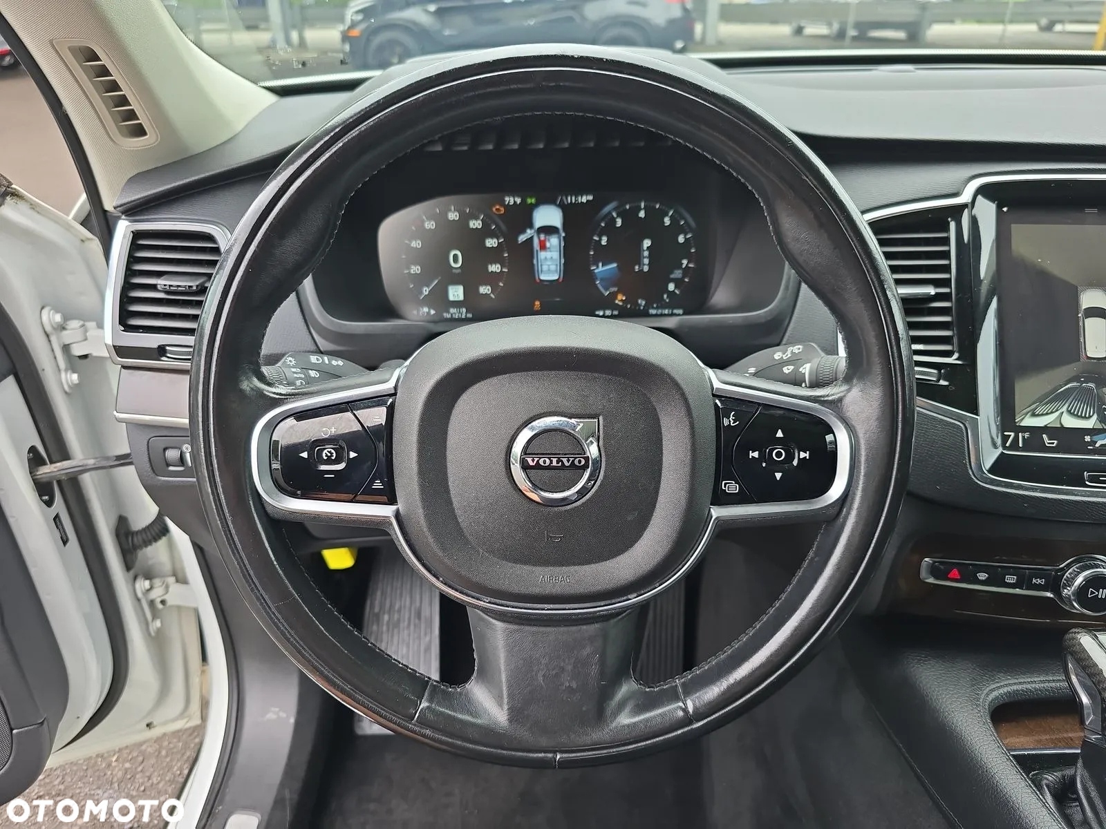 Volvo XC 90 T6 AWD Momentum - 10