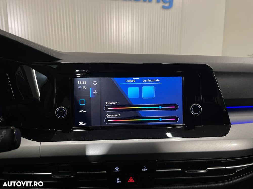 Volkswagen Golf 1.5 TSI ACT Life - 17