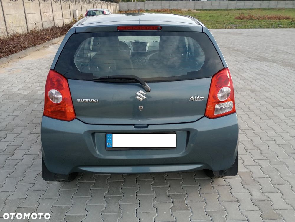 Suzuki Alto 1.0 Club - 4