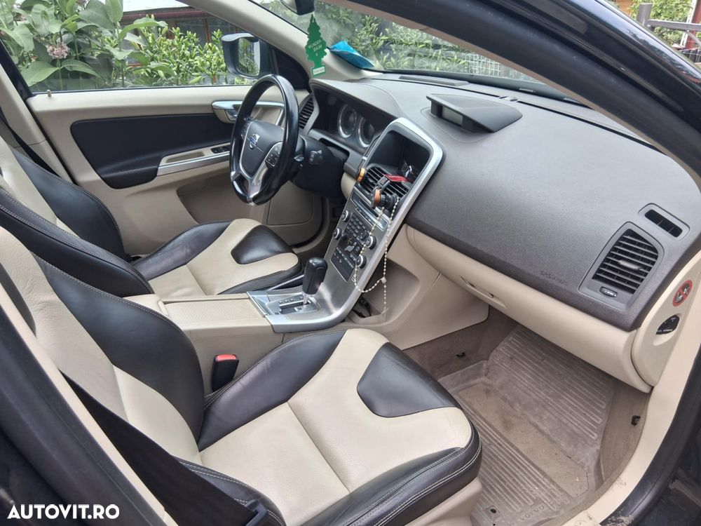 Volvo XC 60 D5 AWD Aut. Summum - 15