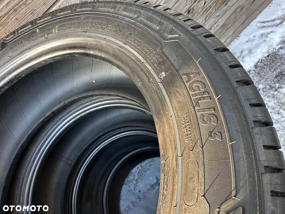 4 x 215/60R17C Michelin Agilis 3 - 3
