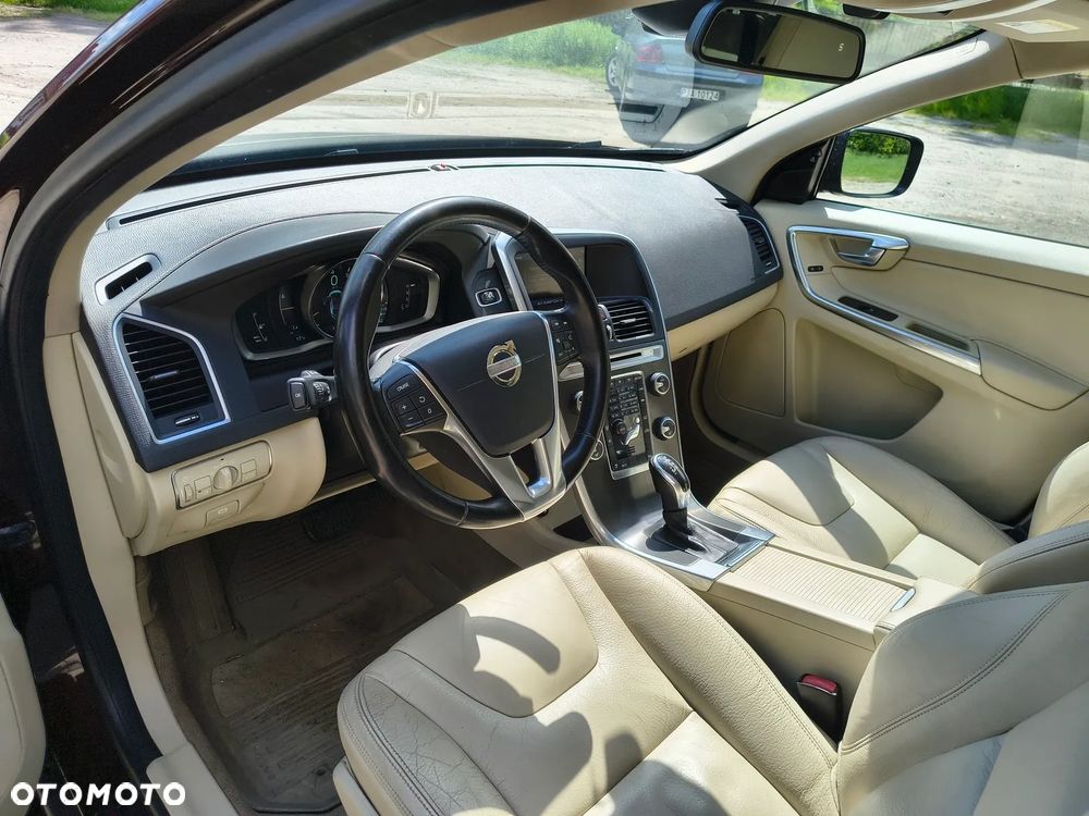 Volvo XC 60 T6 AWD Edition Pro - 9