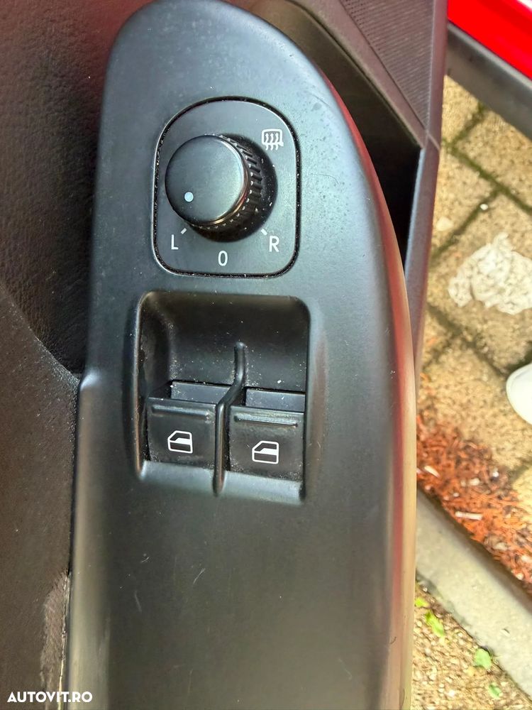 Volkswagen Passat 2.0 TDI BlueMotion Technology Comfortline - 21
