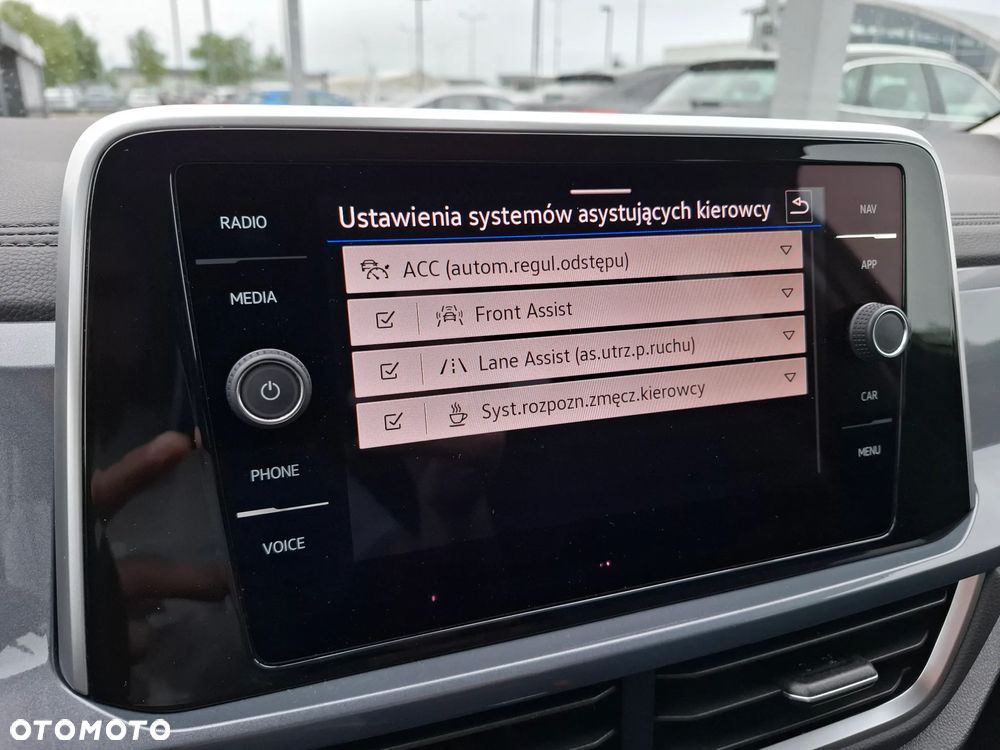 Volkswagen T-Roc 1.5 TSI Style - 18