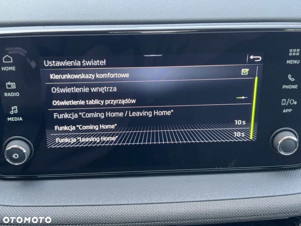 Skoda Fabia 1.0 TSI Selection - 33