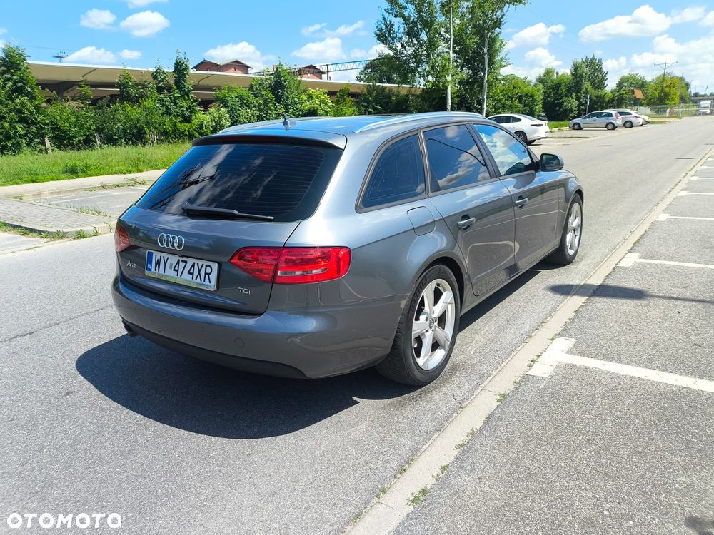 Audi A4 Avant 2.0 TDI DPF Ambiente - 3