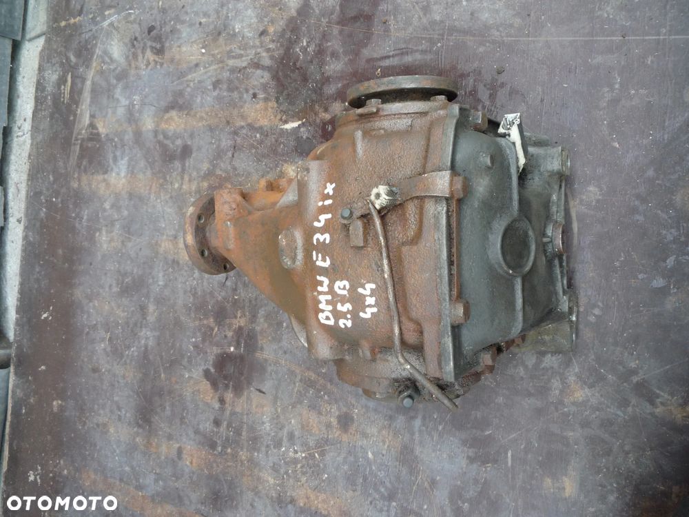 BMW E34IX 525 DYFER MOST - 1