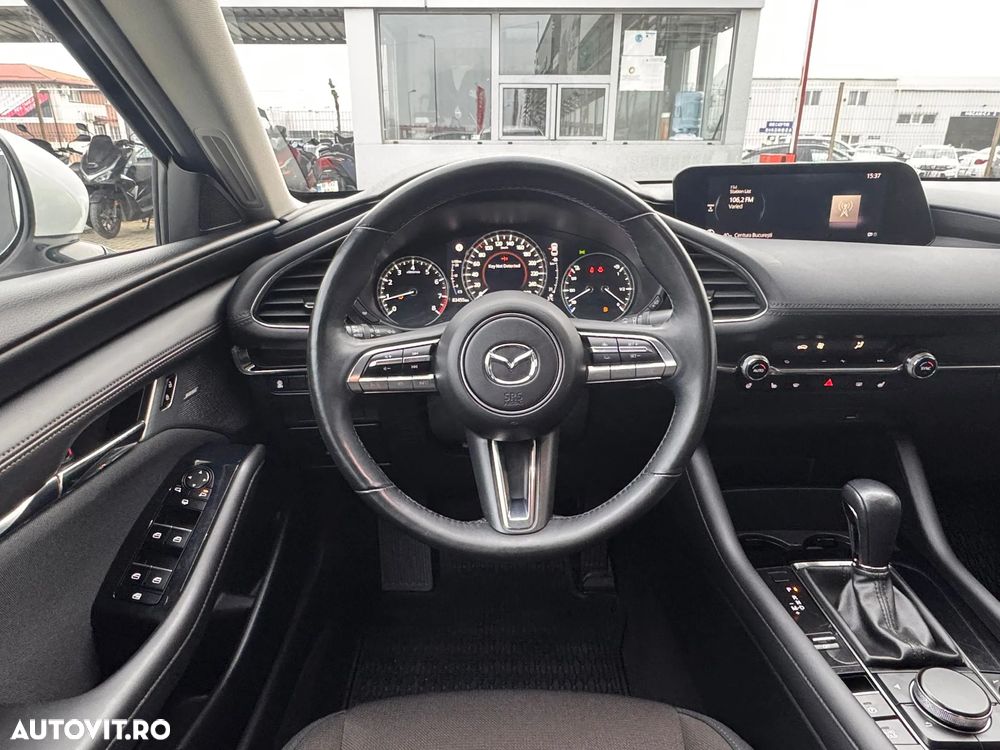 Mazda 3 e-Skyactiv G150 AT MHEV Plus - 17