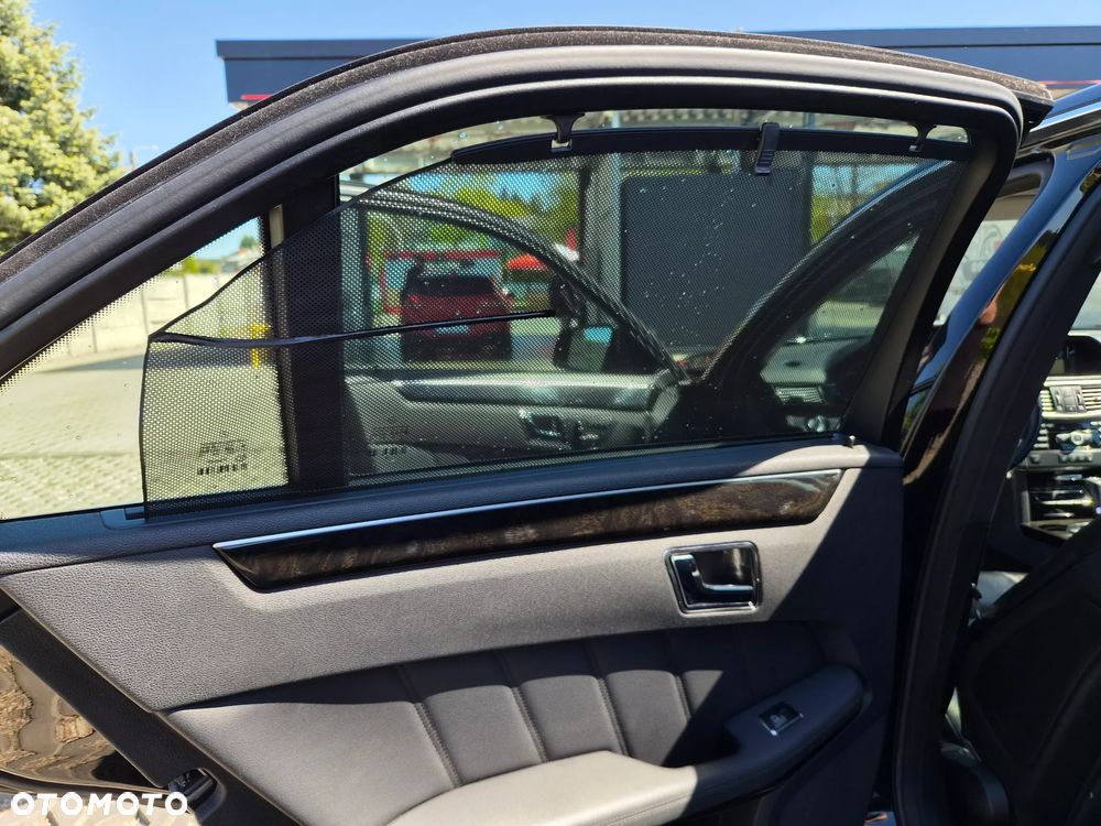 Mercedes-Benz Klasa E 250 CDI 4-Matic BlueEff Avantgarde - 22