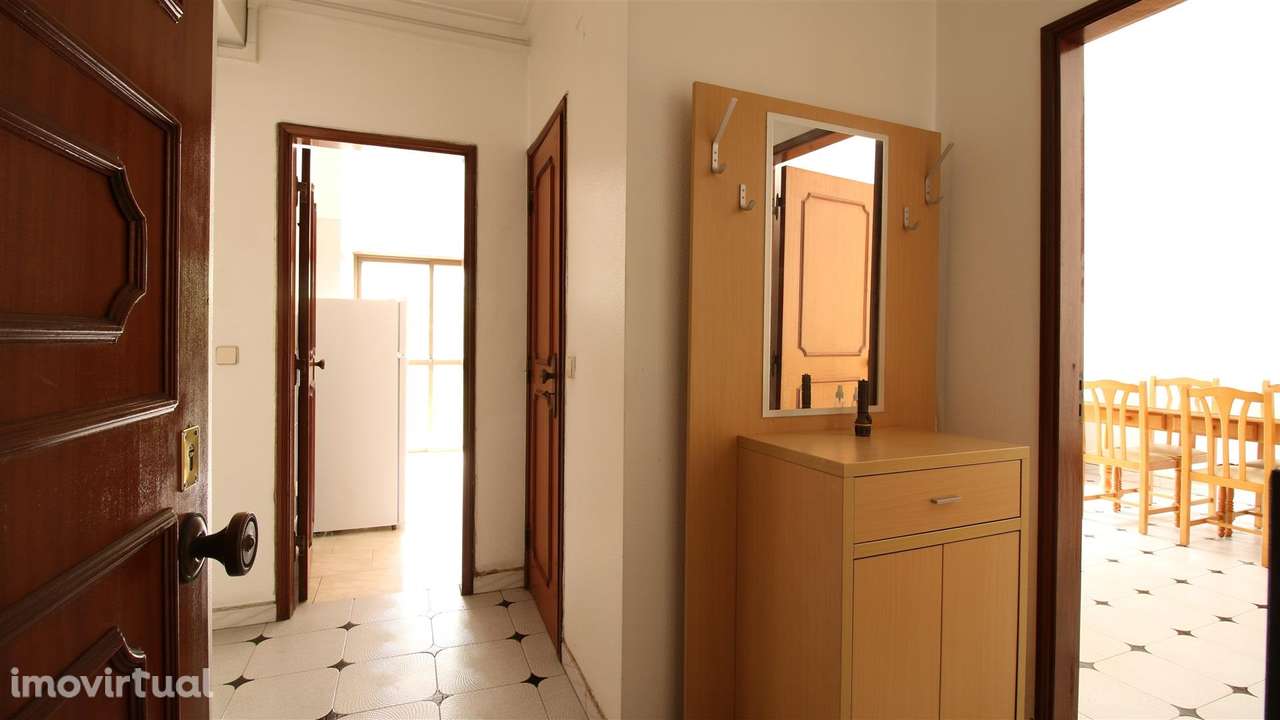 T2 Almada - Arrecadação - Grande imagem: 2/7