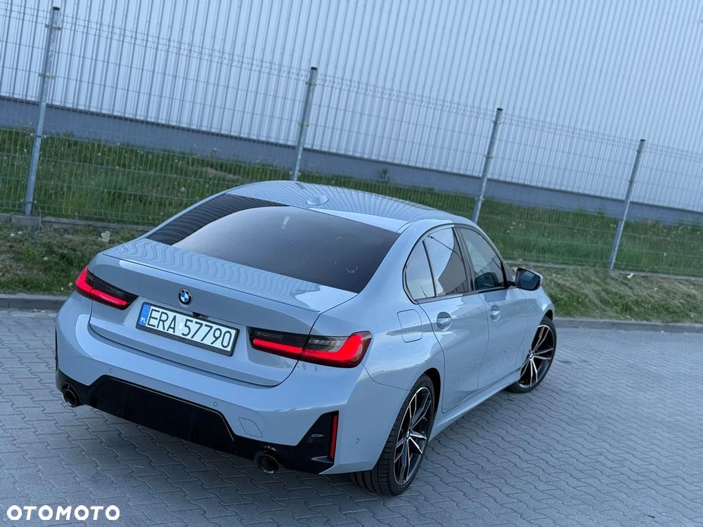 BMW Seria 3 320d xDrive - 16