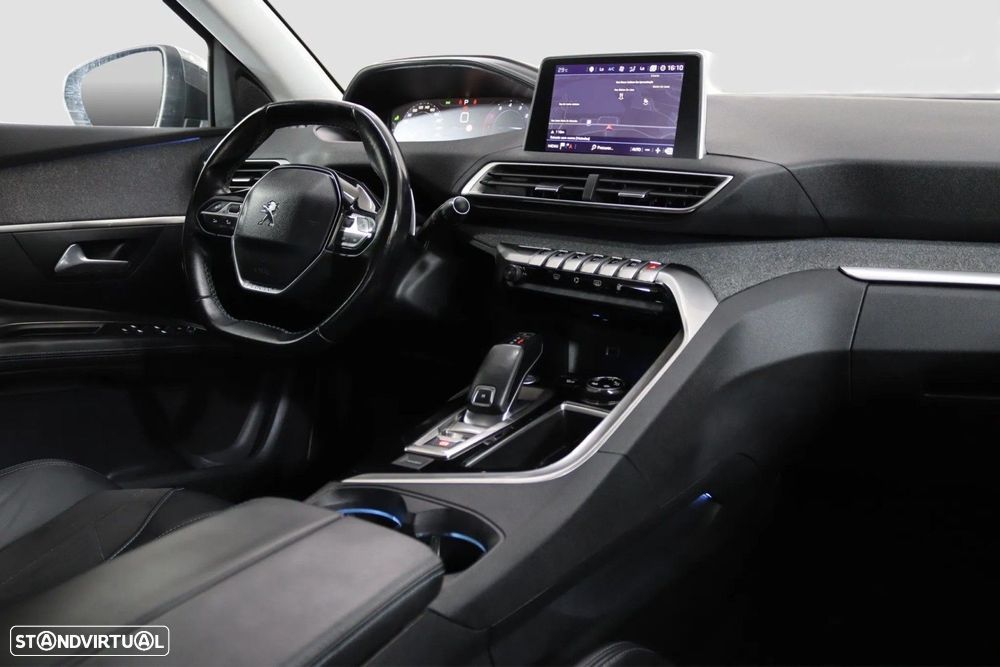 Peugeot 3008 PureTech 130 Stop & Start GPF EAT8 Crossway - 5