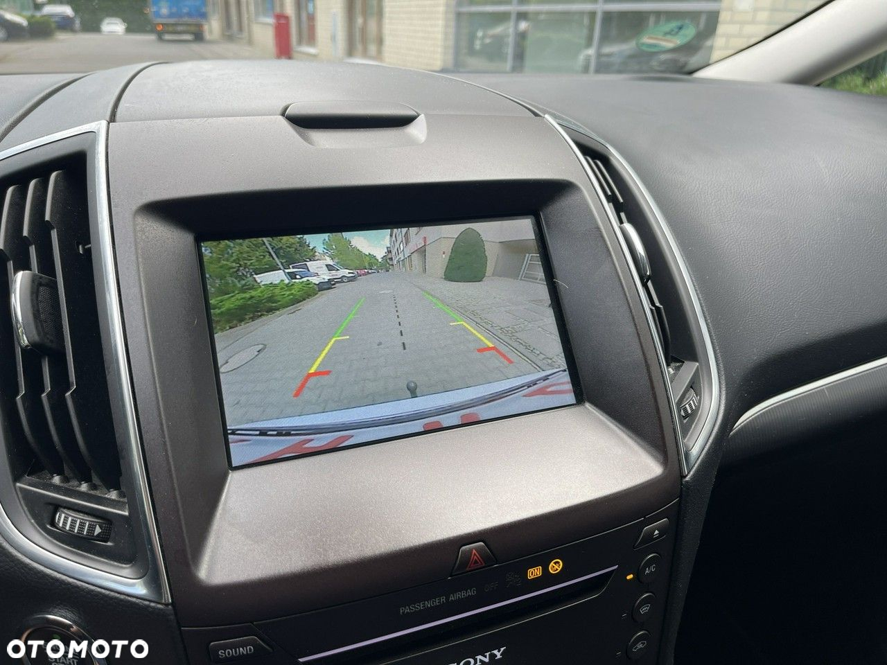 Ford S-Max - 40