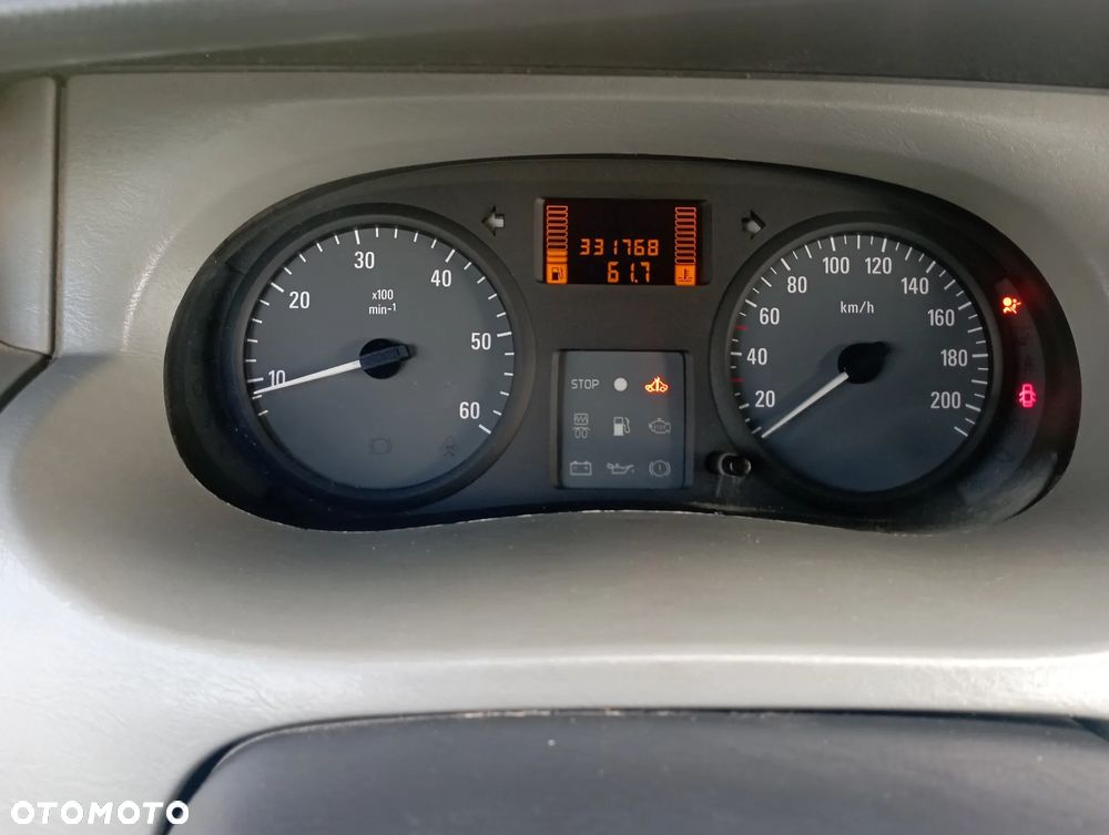 Opel Vivaro - 5