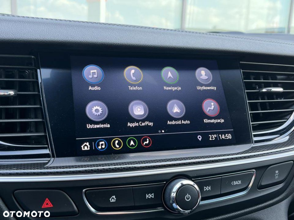 Opel Insignia - 25