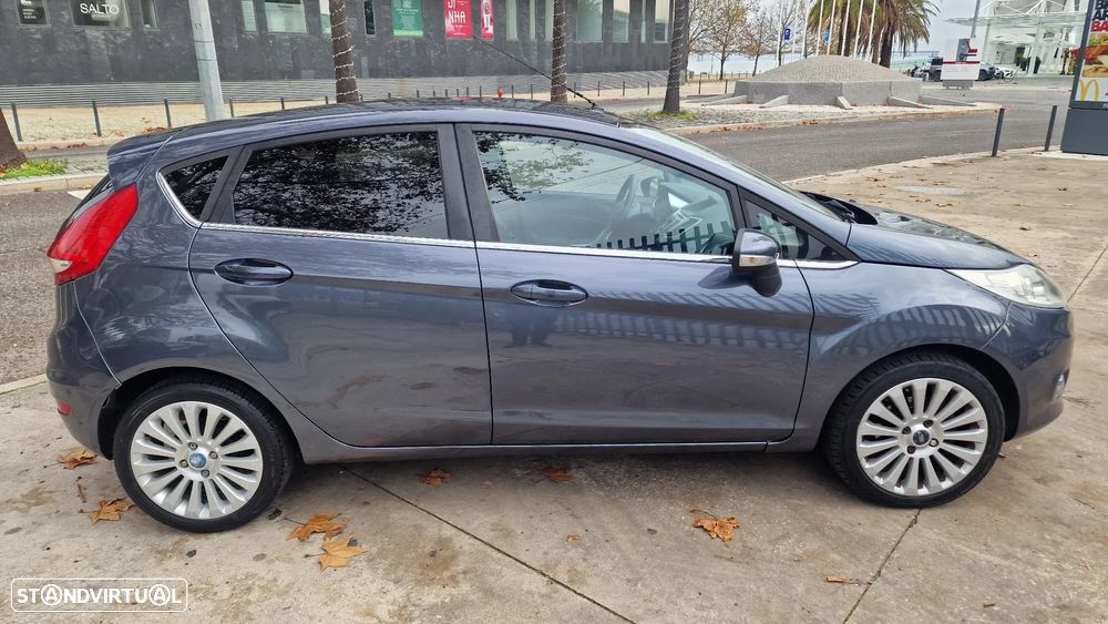 Ford Fiesta 1.25 Titanium - 10