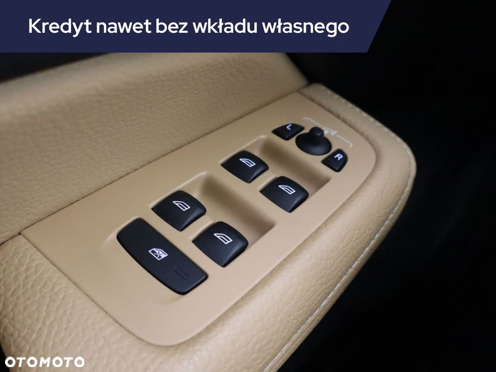 Volvo V60 Cross Country - 19