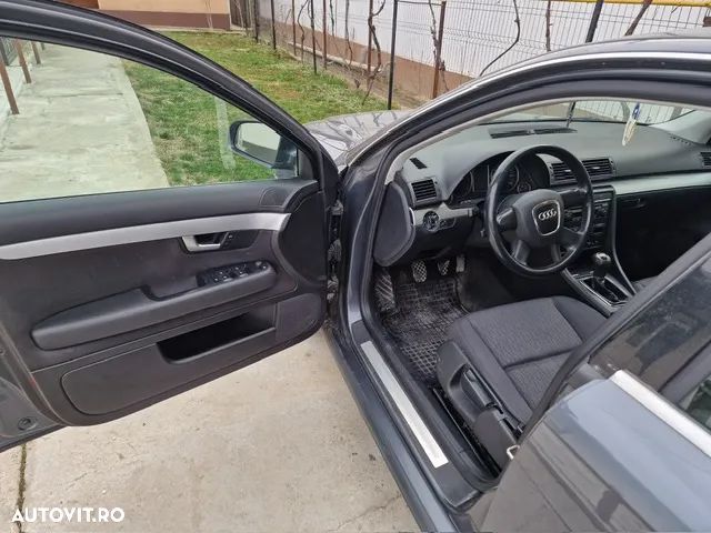 Audi A4 2.0 TDI - 7