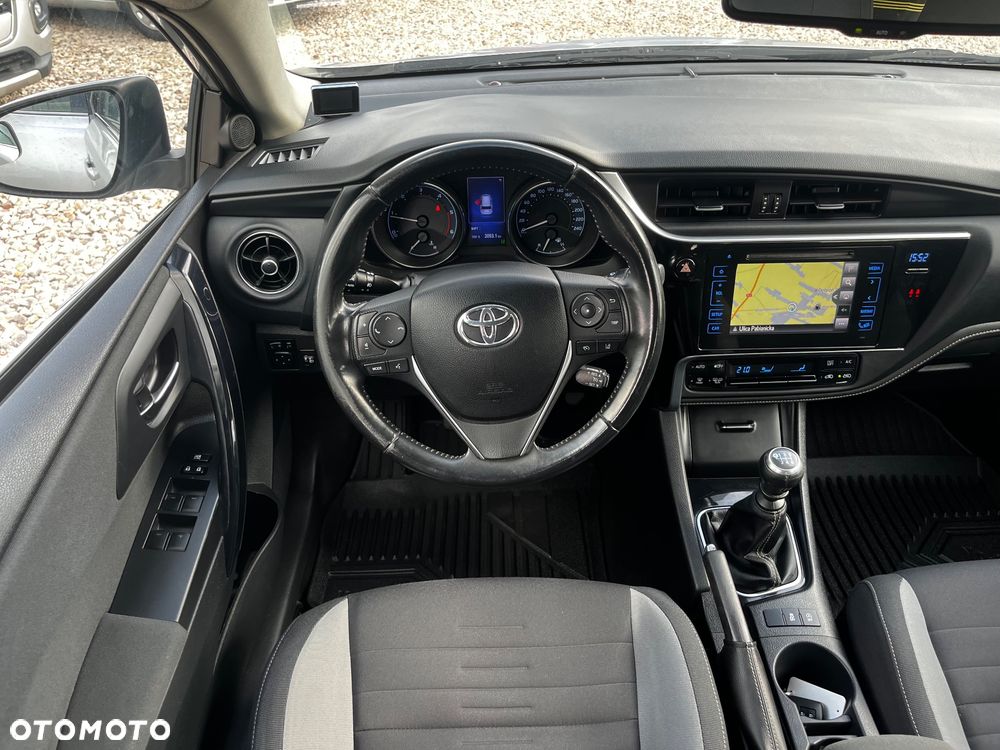 Toyota Auris 1.6 D-4D Comfort - 14