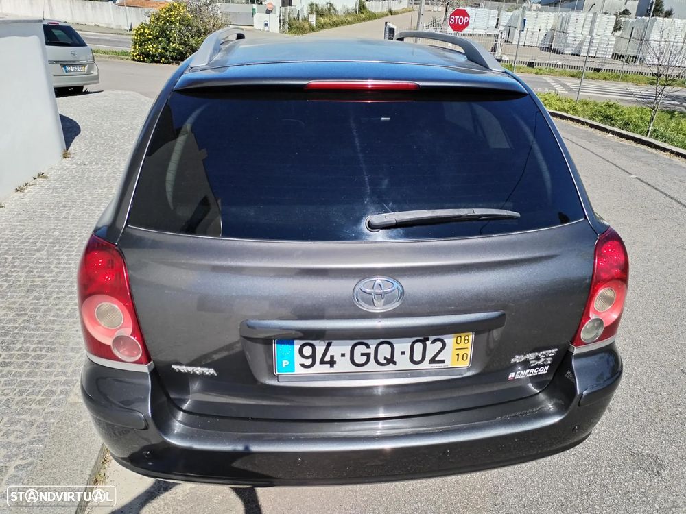 Toyota Avensis SW 2.0 D-4D GPS - 11